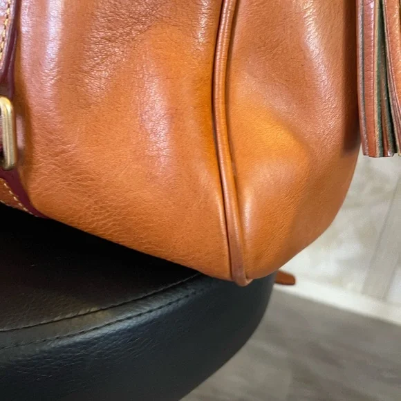 Dooney & Bourke Florentine Satchel Leather Tote Bag natural excellent condition - Picture 4 of 16